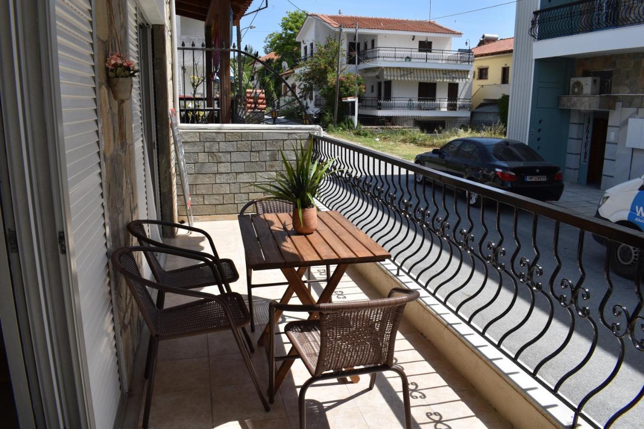 Aestas Vergia Apartments 2 Nea Kallikrateia Exterior photo